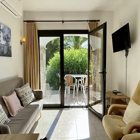 Volendam Planta Baja Con Piscina Privada *