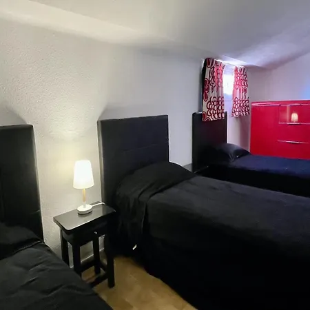 Volendam Planta Baja Con Piscina Privada